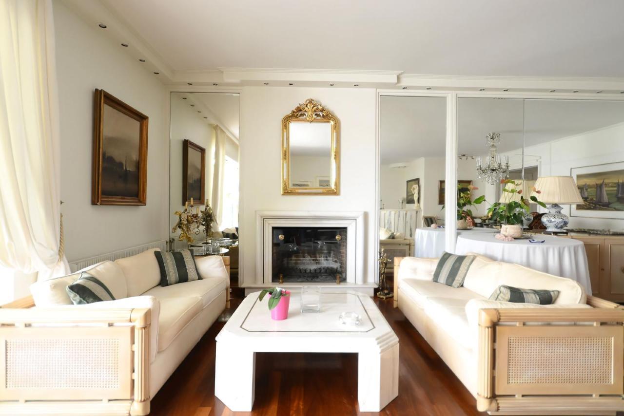 Luxury Apartment Demokratias Athen Exterior foto