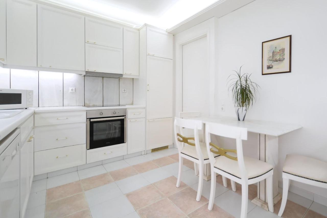 Luxury Apartment Demokratias Athen Exterior foto
