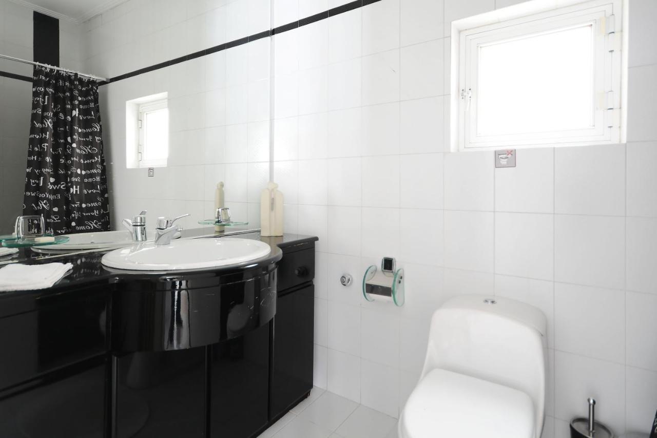 Luxury Apartment Demokratias Athen Exterior foto